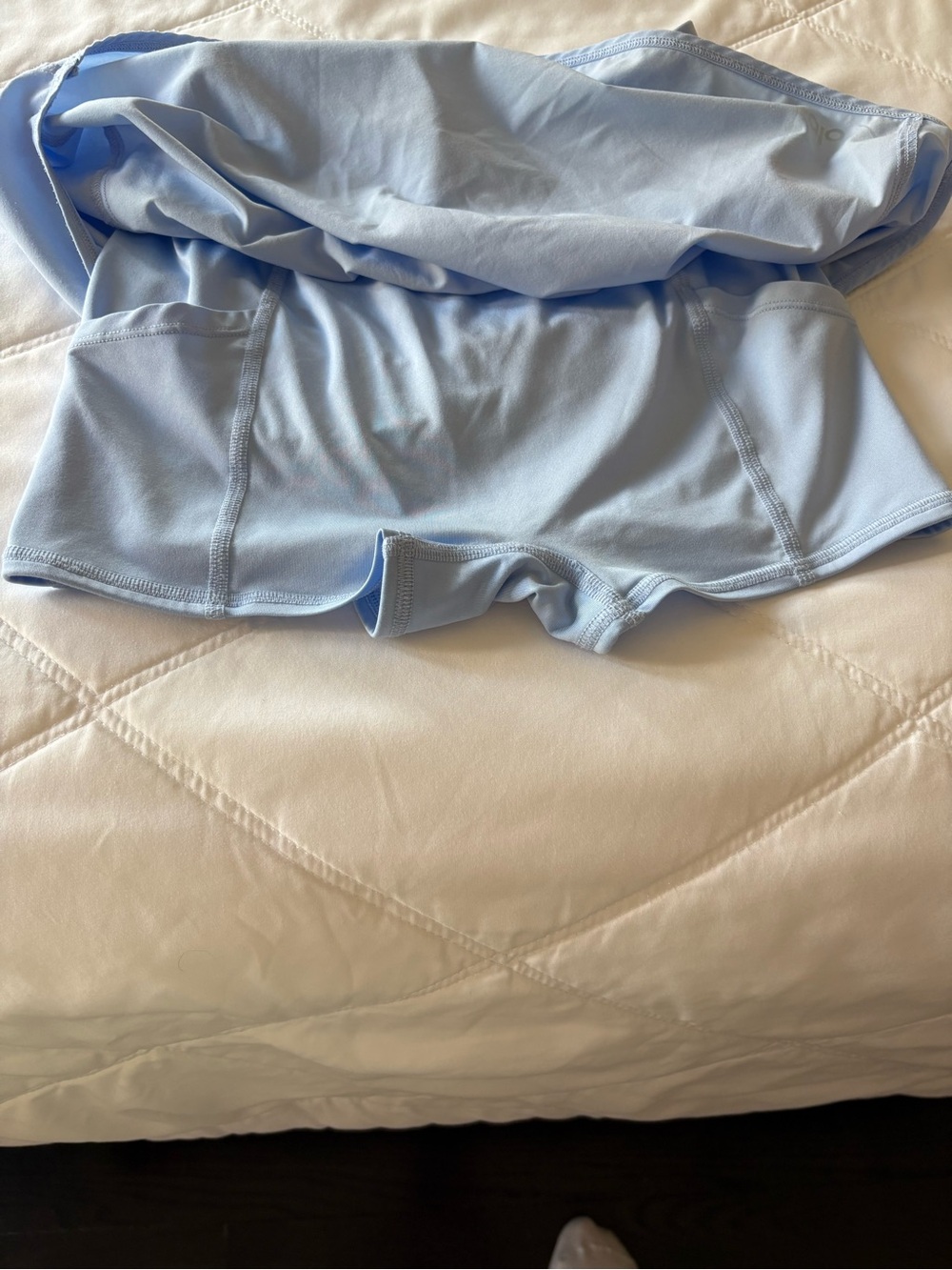 ALO Yoga Women's Pale Blue Athletic Skort with Built-In Shorts - Picture 5 of 12